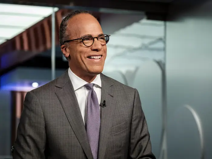 Lester Holt Bio, Wiki, Age, Height, NBC News, Family, Wife, Kids, Young