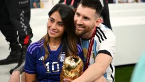 Antonela Roccuzzo and Leonel Messi's Photo